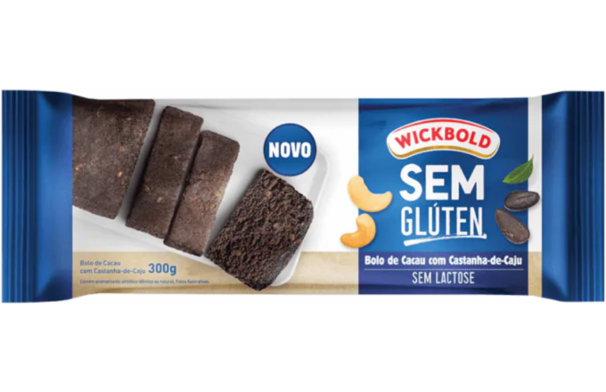 Bolo sem glúten de cacau com castanha de caju